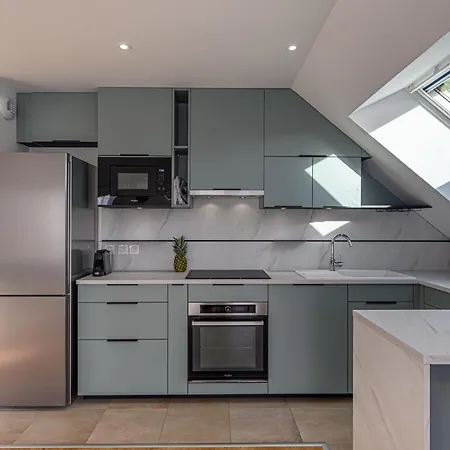 Les Terrasses De Saint-colomban By Interhome كارناك